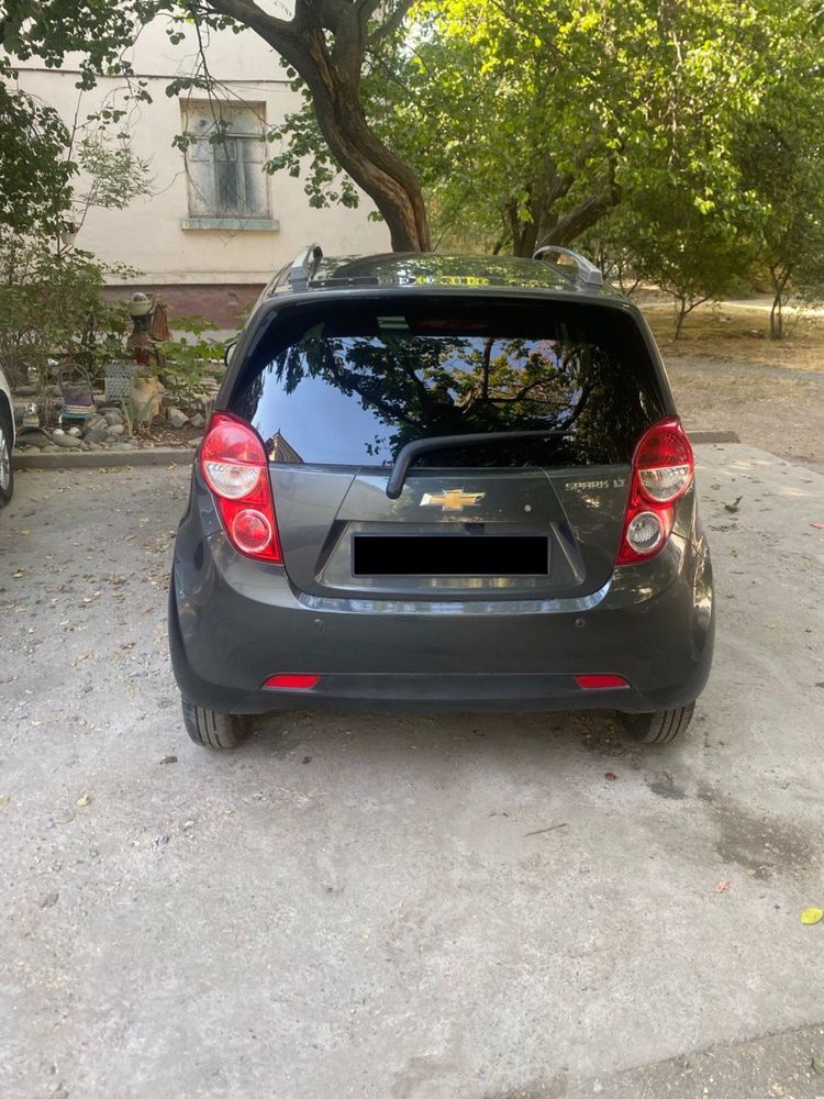 Chevrolet Spark 4 Мокрый асфальт