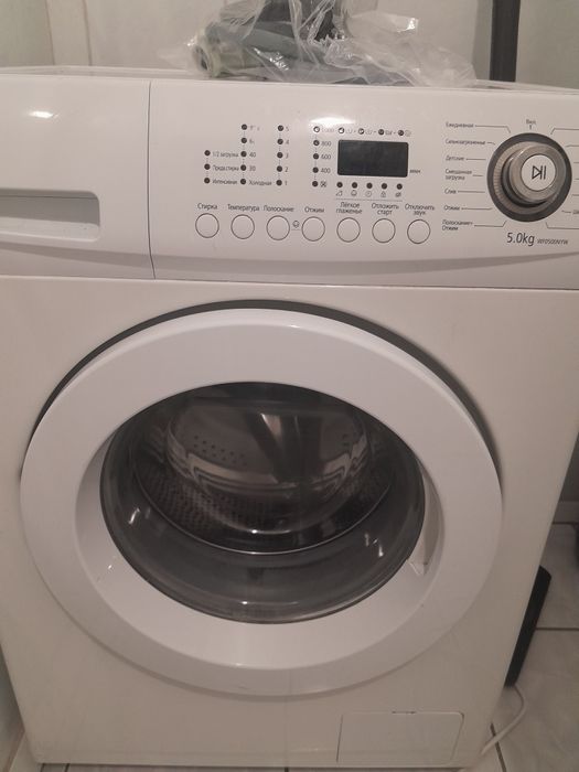 Продам стиральную машину