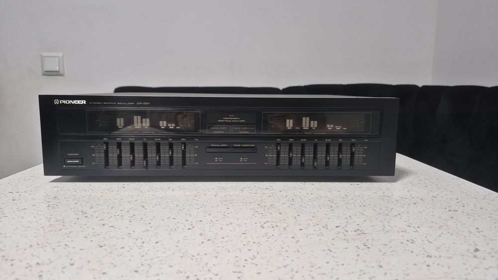 Egalizator Pioneer GR-551