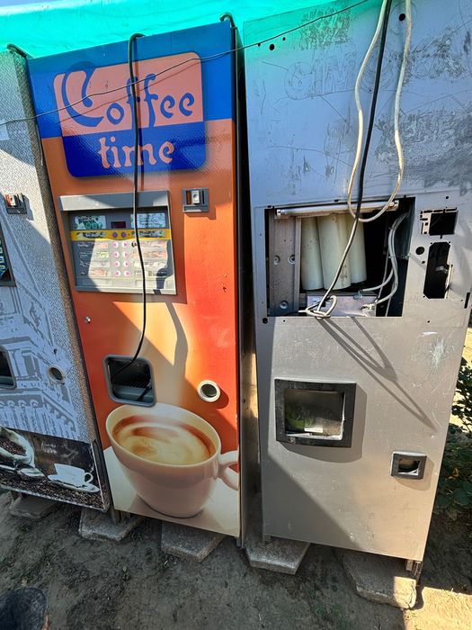 Зануси Венеция вендинг машина