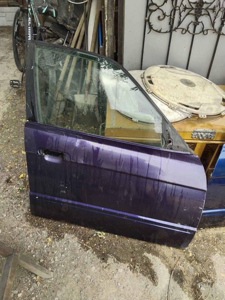 Продам двери БМВ е34