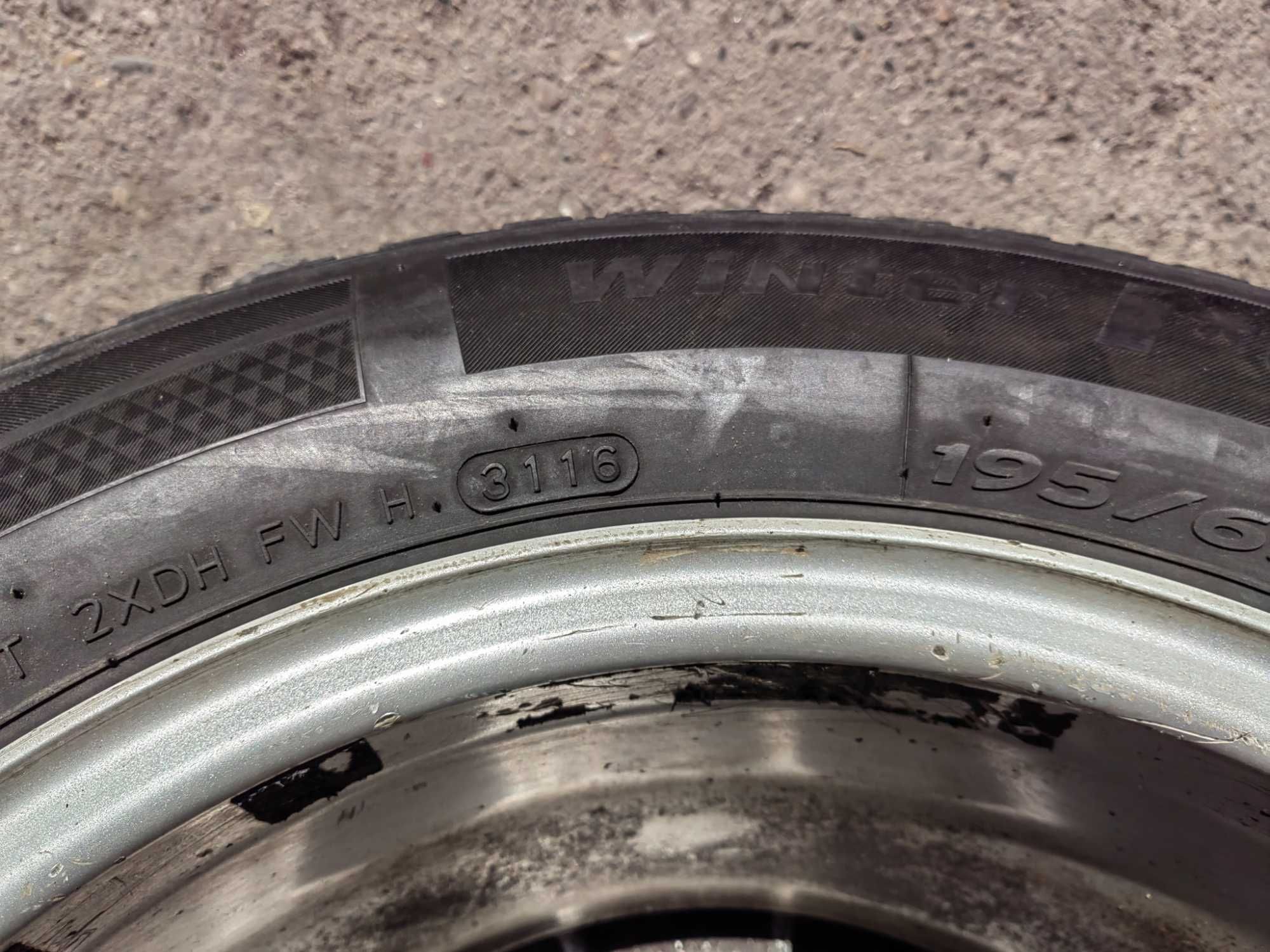 Зимни Гуми 195/65/15 Hankook Winter i*cept RS2