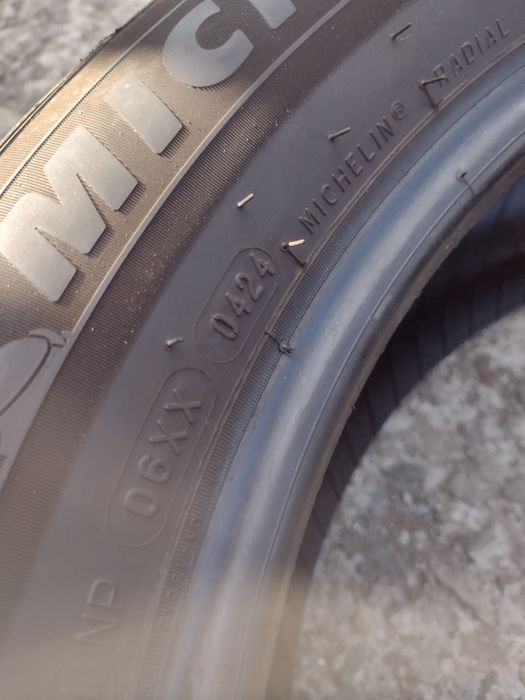 Почти нови 2бр.235/50/18 Michelin Alpin7 dot0424