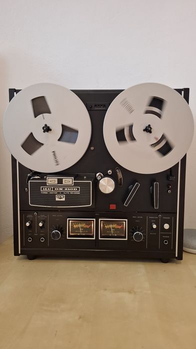 Magnetofon Akai GX 210 Autorevers Benzi magnetofon.