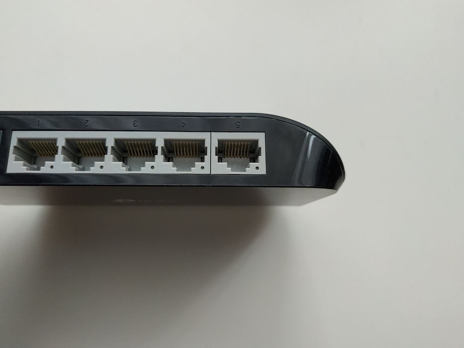 Switch TP-LINK TL-SG1005D, 5 x 10/100/1000MbpsSwitch TP-LINK TL-SG1005