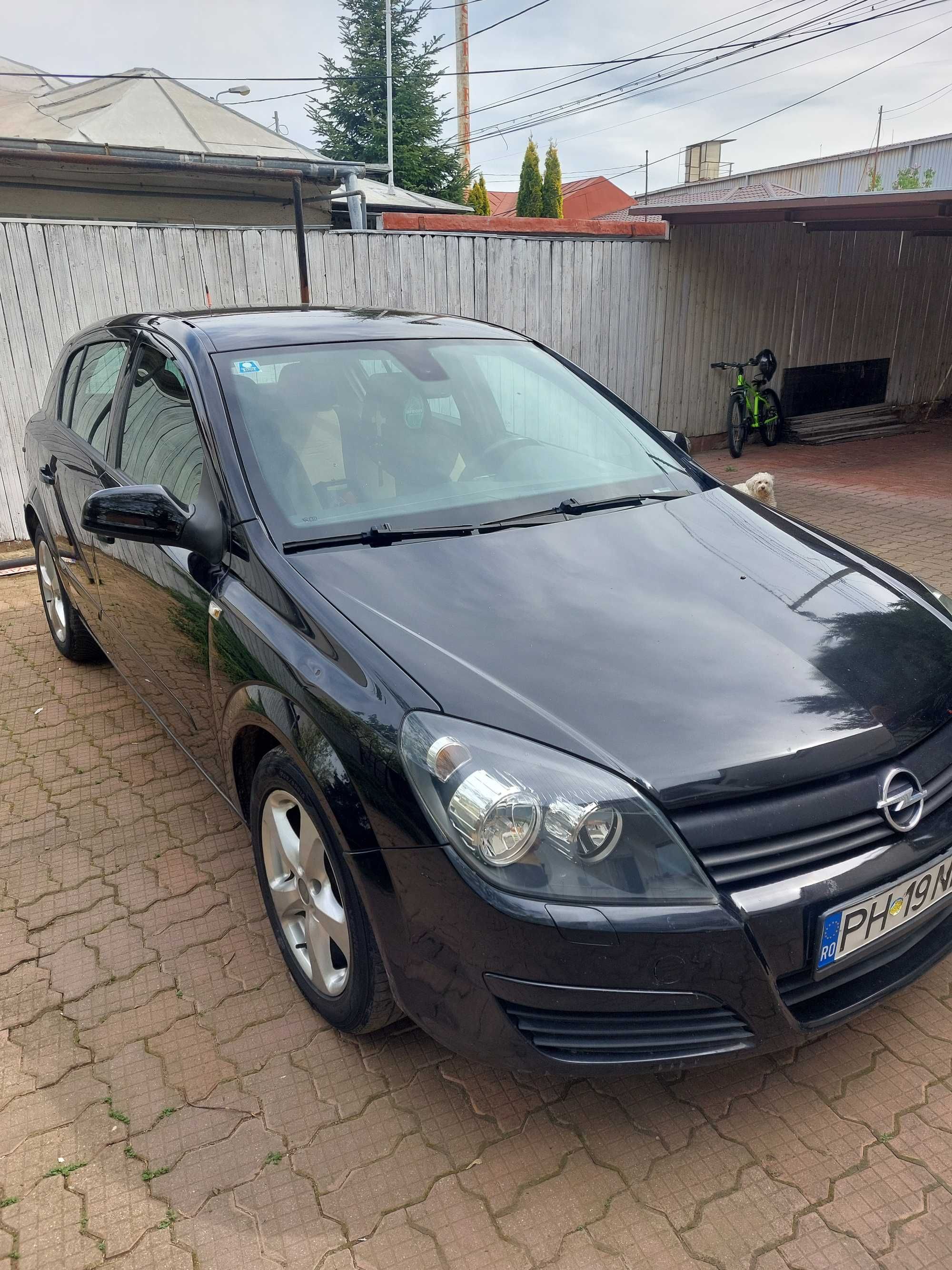 Opel Astra H 2005