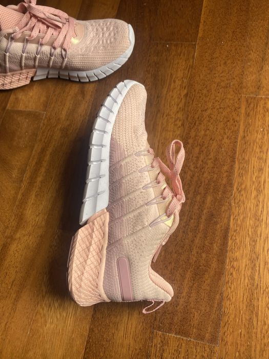 Flair маратонки розови