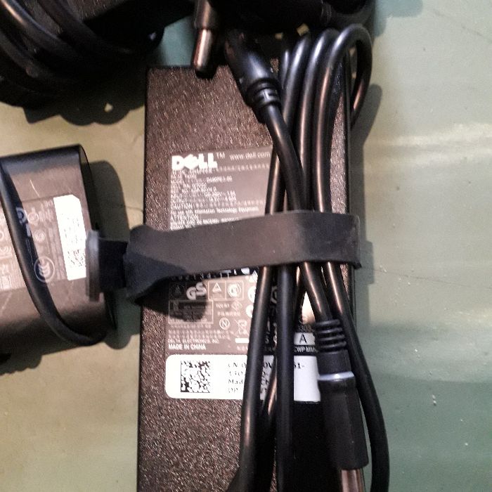 Incarcator Dell N5030, N5110, N7010 N7110 original DA130PE1 19.5V 130w