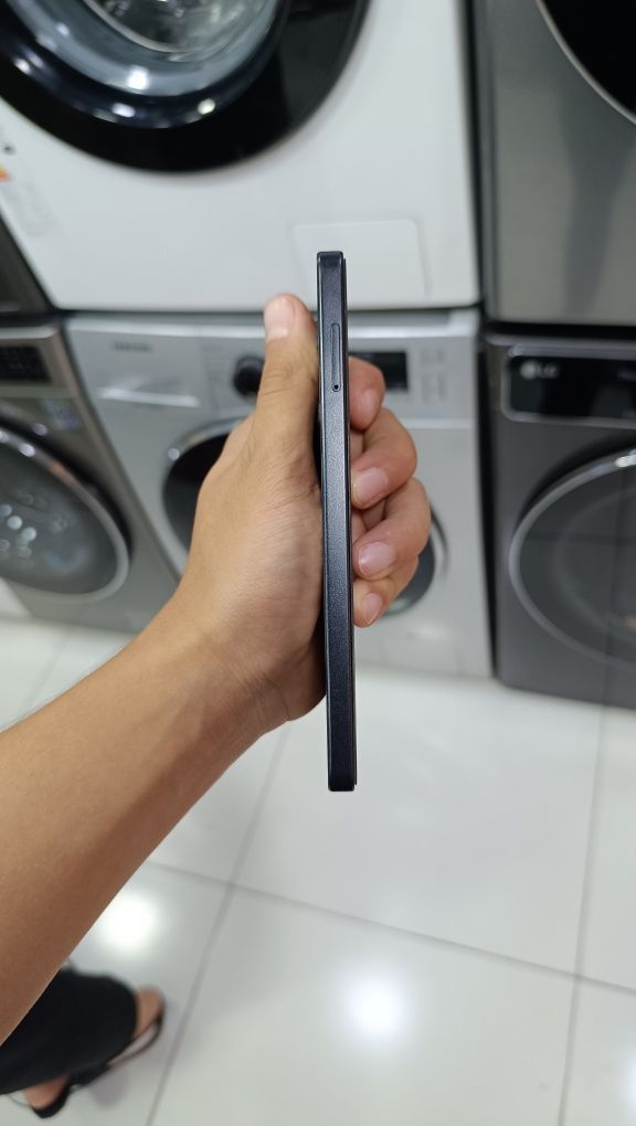 Redmi note 13 pro 8+4/256