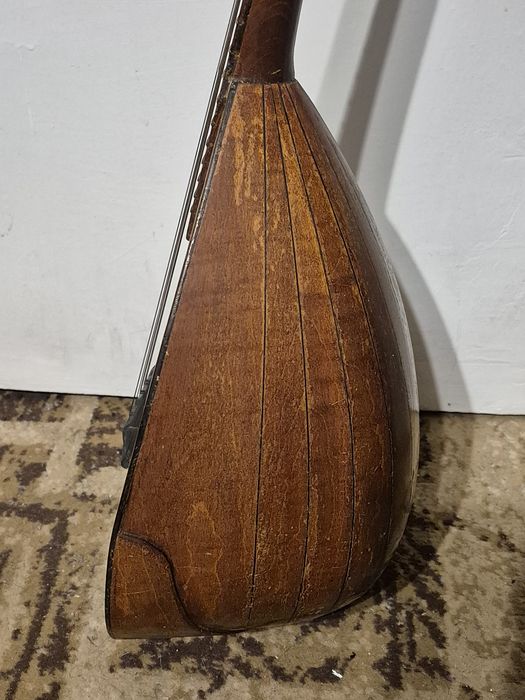 Mandolina veche de colectie