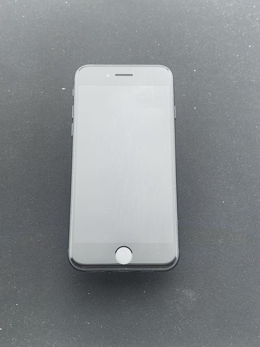 Apple iPhone SE3 64gb-aqv756