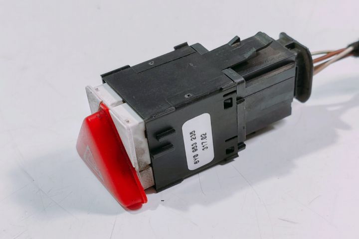 Buton Avarie  6Y0953235 Skoda Fabia 6Y