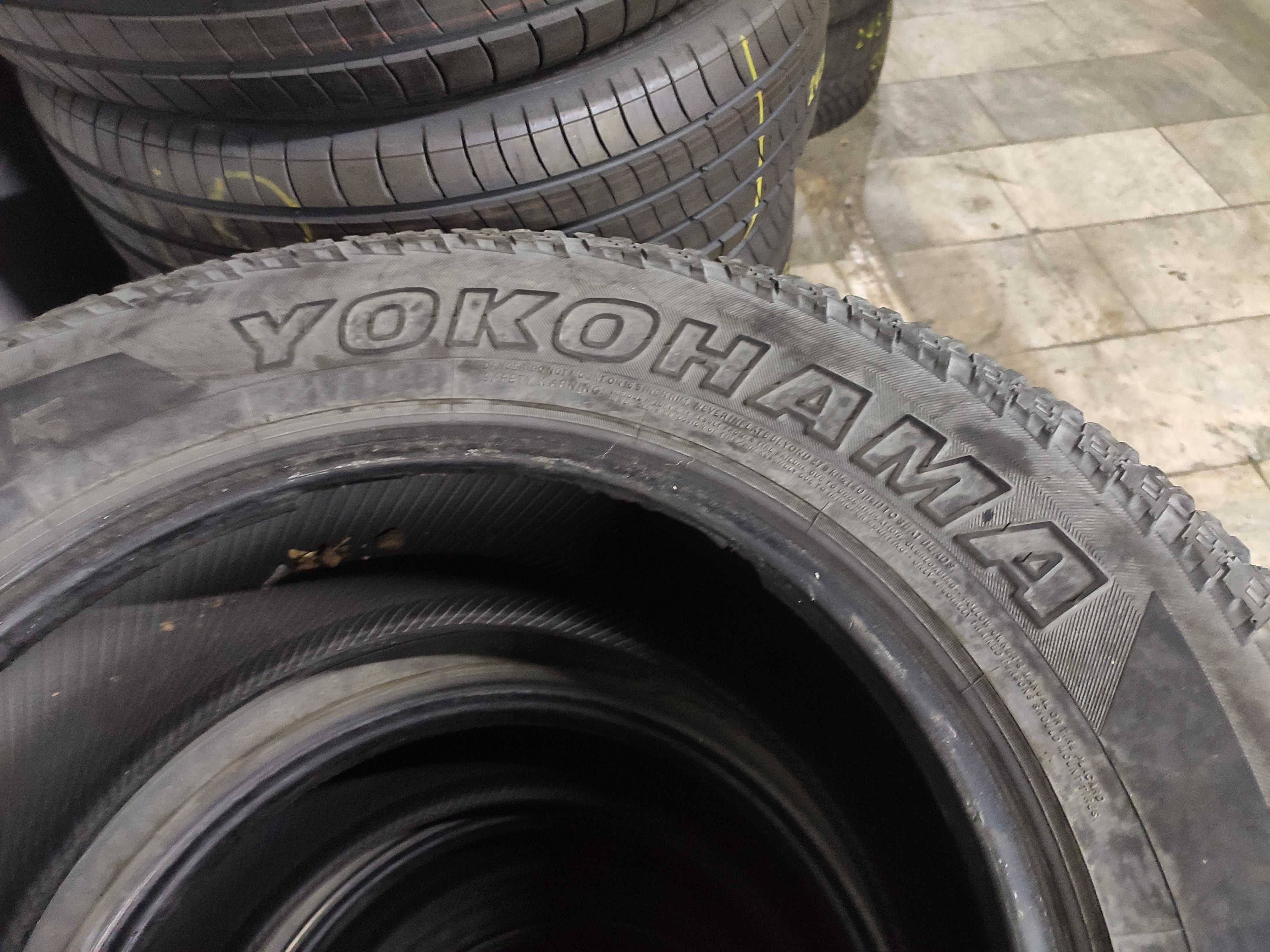 2бр Всесезонни Гуми 235 70 16 - Yokohama