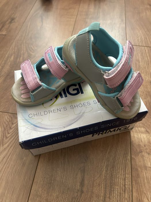 Детски сандали Primigi