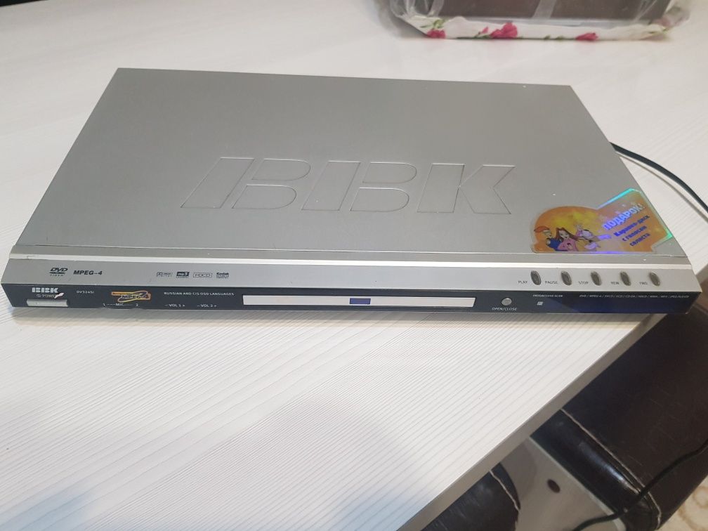 DVD PLAYER BBK в хорошем состоянии