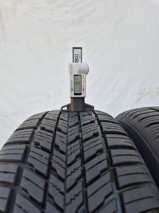 2бр 195 65 15 Momo всесезонни - 23г