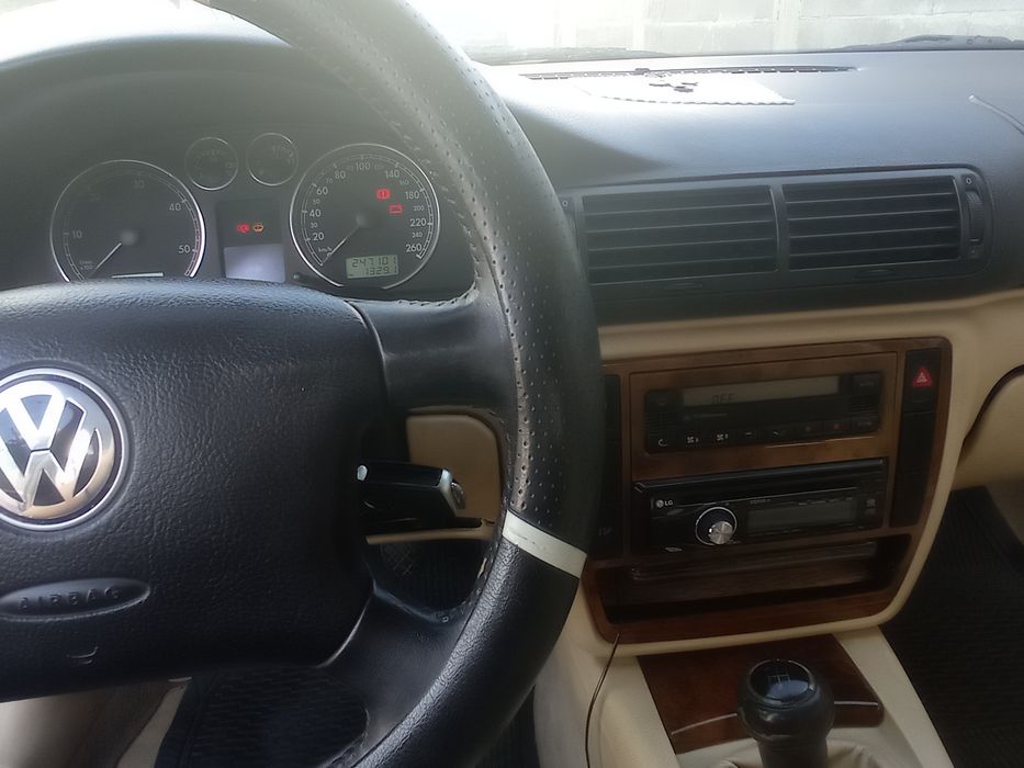 Volkswagen Passat 2002