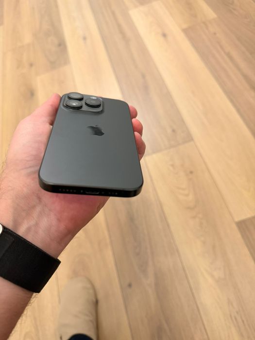 Iphone 15 PRO Impecabil