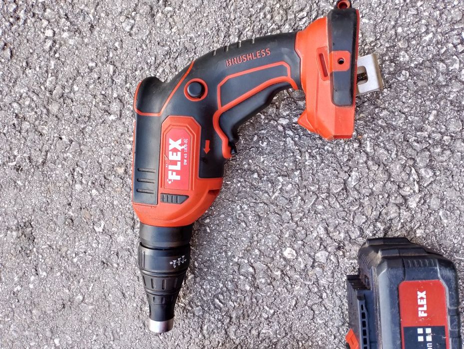 Безчетков винтоверт за гипсокартон Flex
