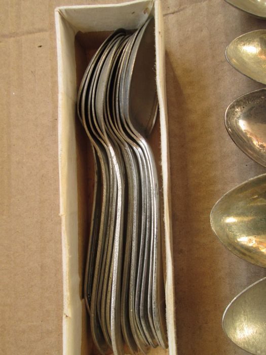 Лъжици - ретро, винтидж, антикварни