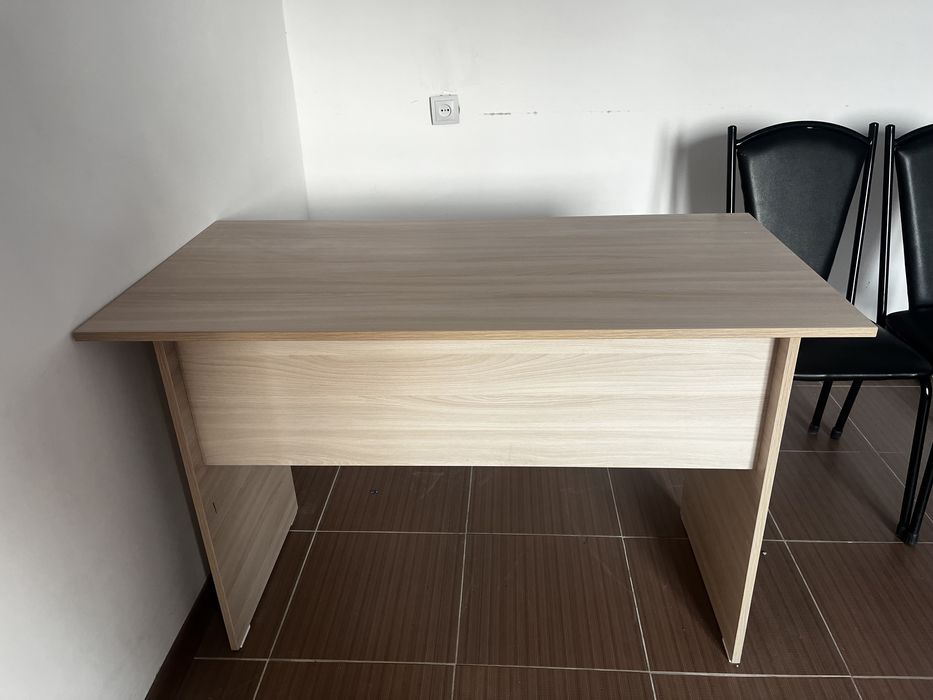 Продам учительский стол