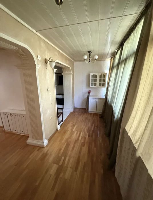 Квартира вторичка 3 х комнатная ц 6