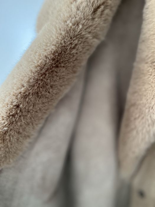 Продам шубку длинную исусственную