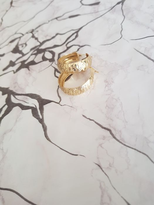 Vând cercei aur 14 k purtati o singură data 5,36 grame!Preț negociabil