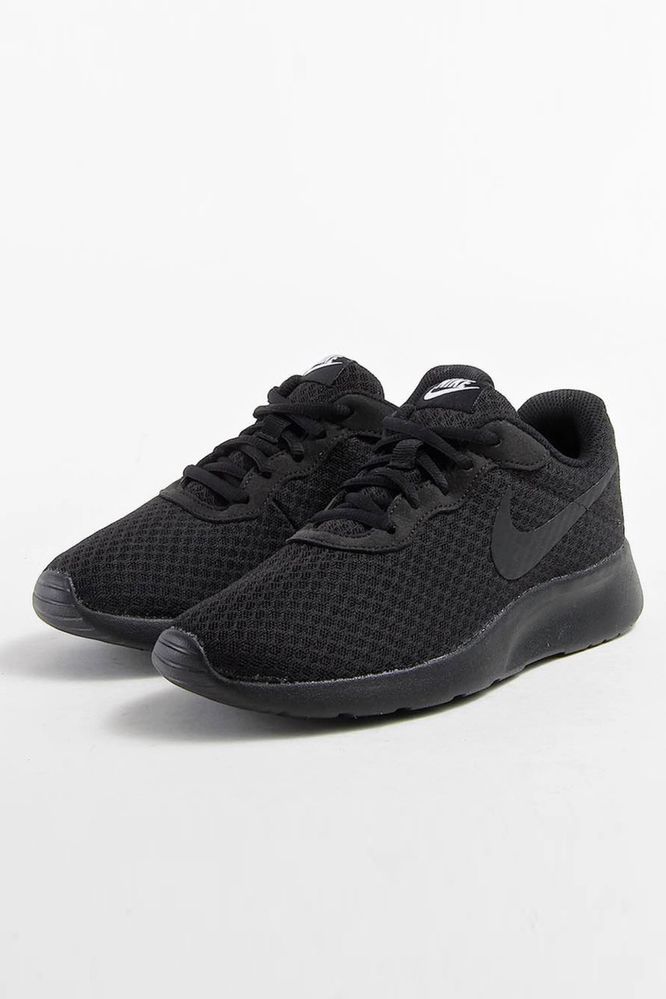 Дамски маратонки Nike