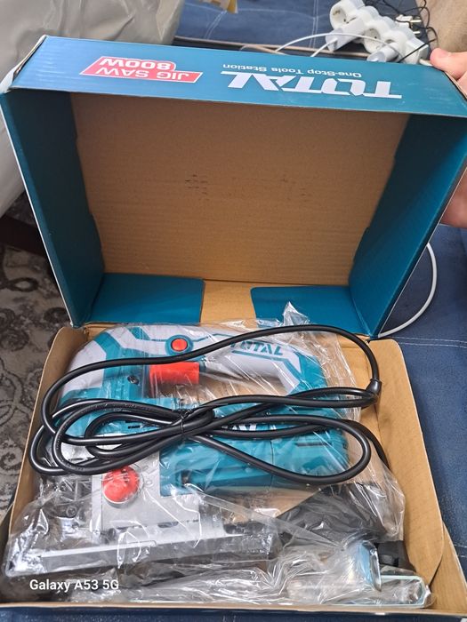 Лобзик TOTAL 800 W