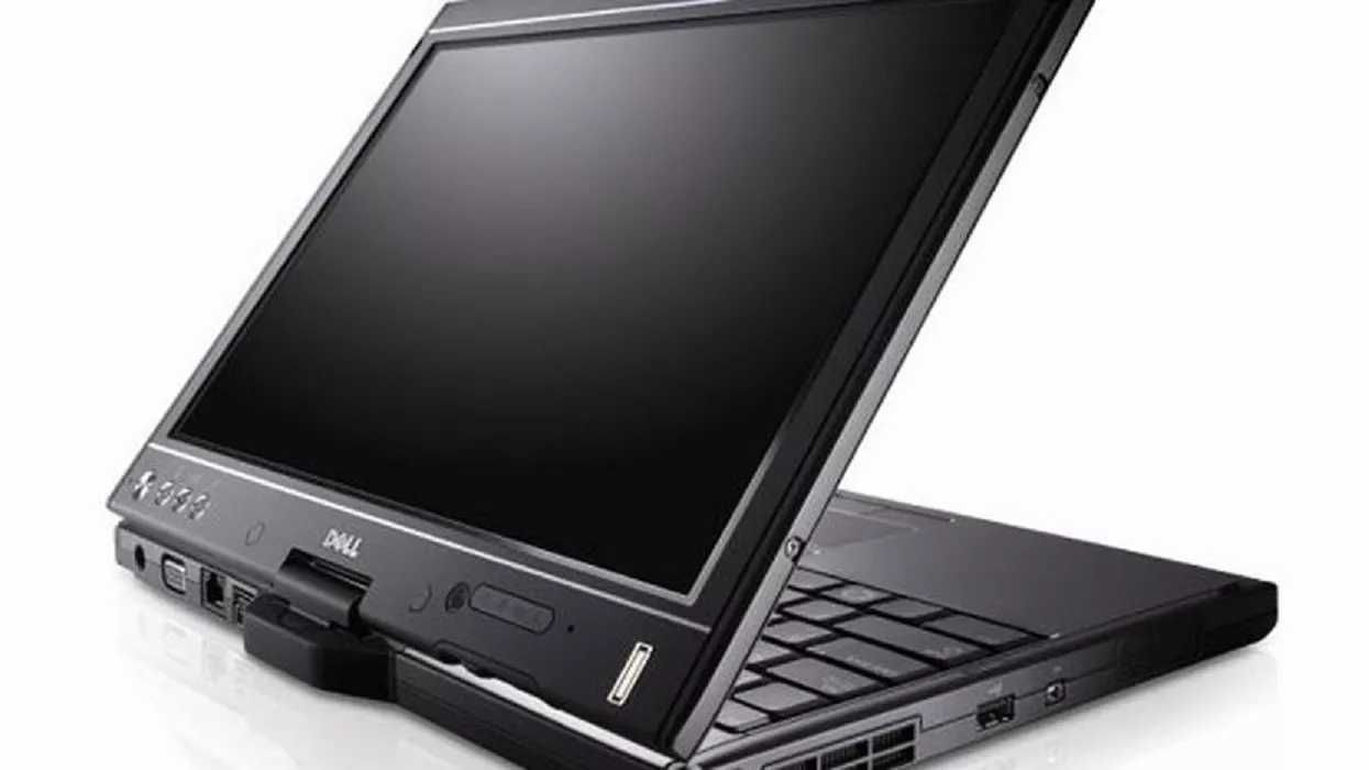 Лаптоп Dell Latitude XT2 U9600 4GB 64GB SSD ТЪЧСКРИЙН Windows 11