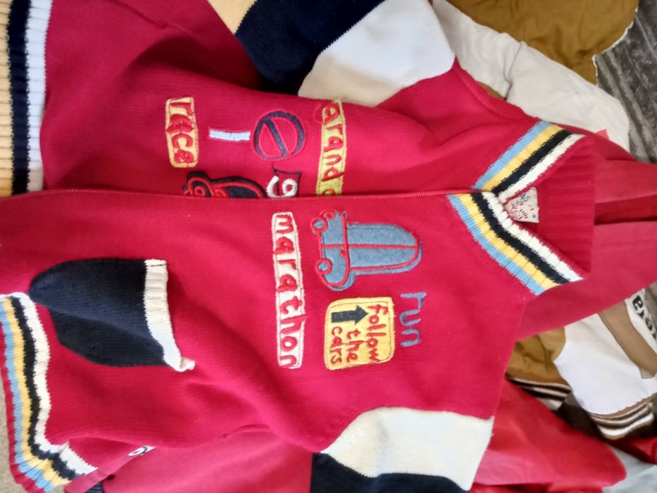 Отдам детские вещи в отличном состоянии не мальчика от 1-3 лет. Жилгор