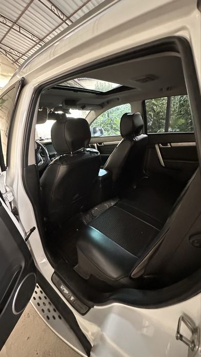 Captiva 4. 2017. 3 matorli. 4 ta balon tortadi. kraska toza.