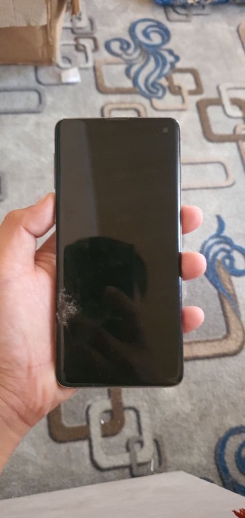 Samsung s10 zapchast 500 ming
