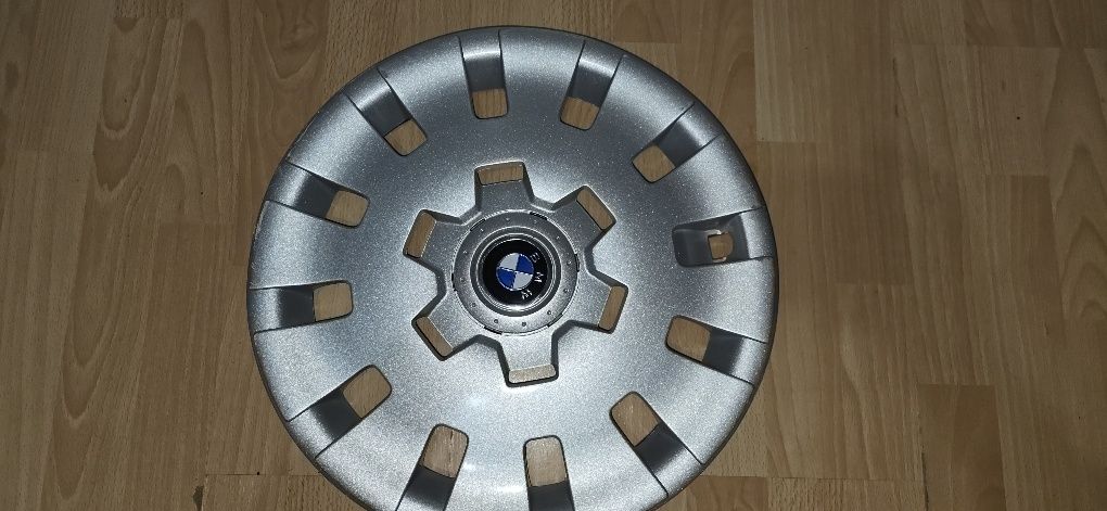 Оригинални тасове за BMW E36