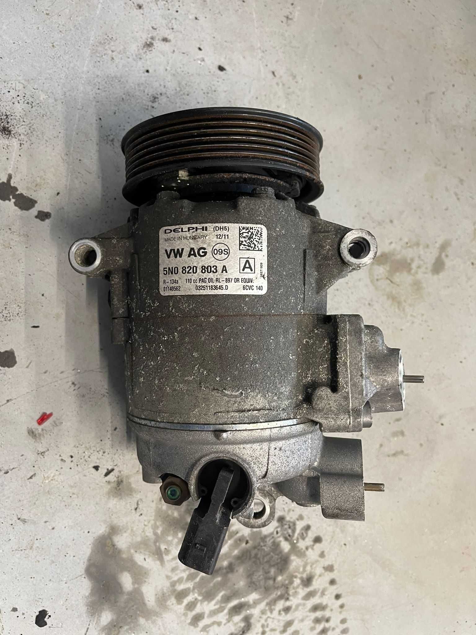 Compresor Ac VW , Audi , Seat , Skoda cod : 5N0820803A