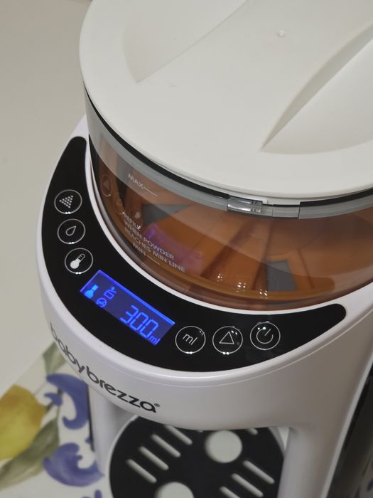 Vand espressor lapte praf Baby Breeza