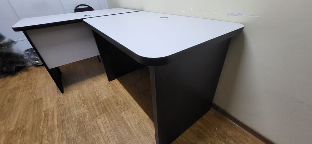 Продам офисную мебель