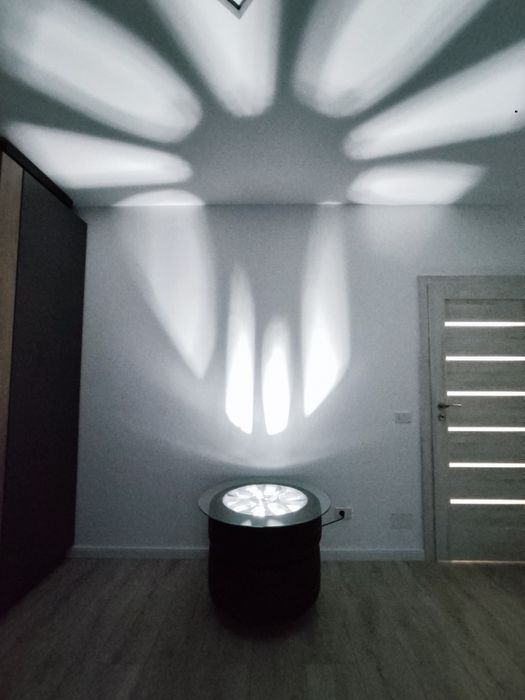 Masuta artizanala pentru cafea din roti auto