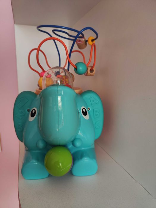 Интерактивна играчка-слон