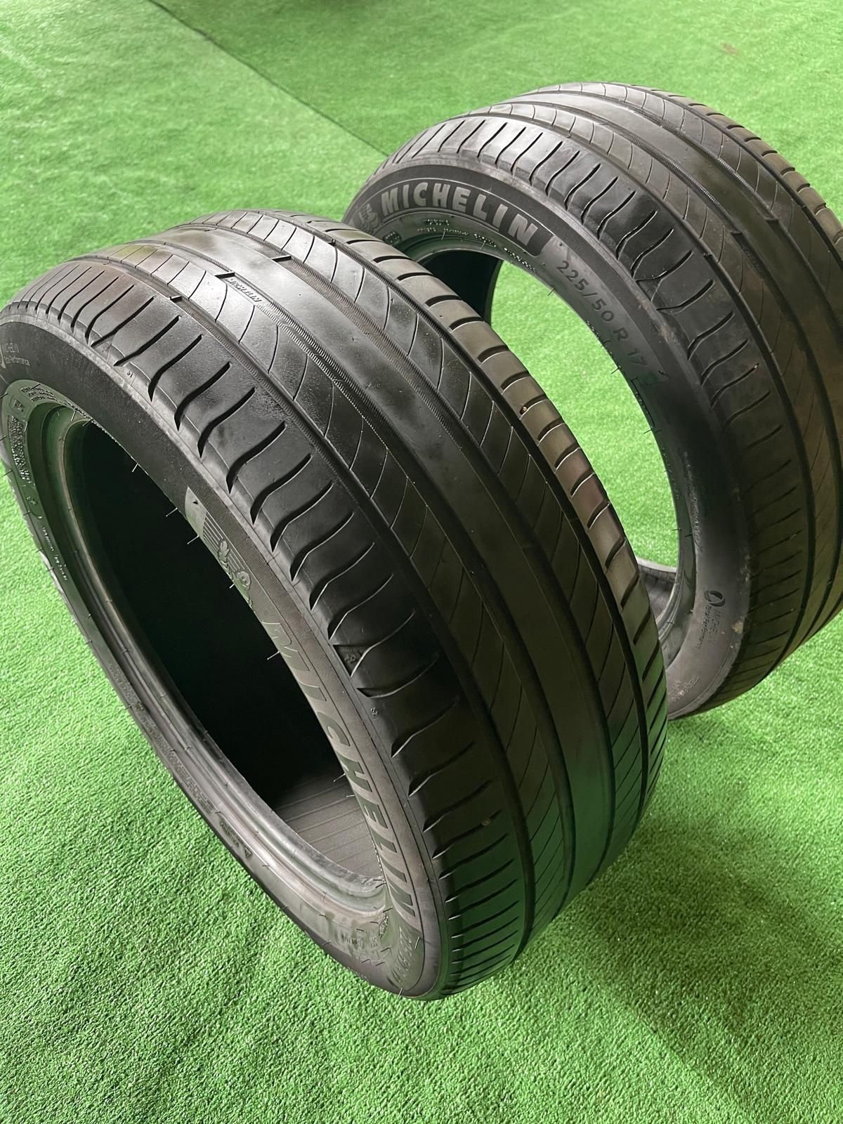 Vând Anvelope 225/50/r17 Michelin