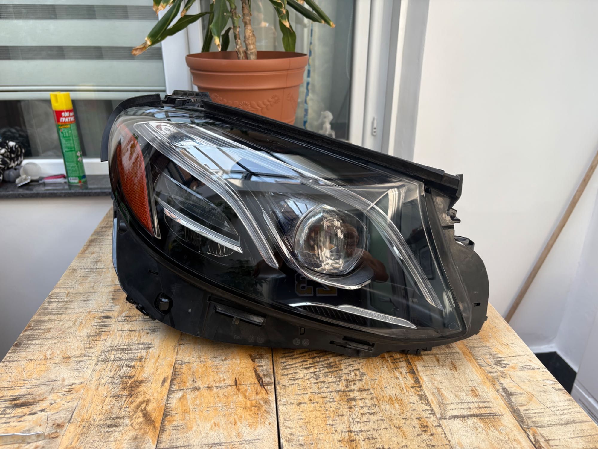 Десен фар e-class w213 multibeam