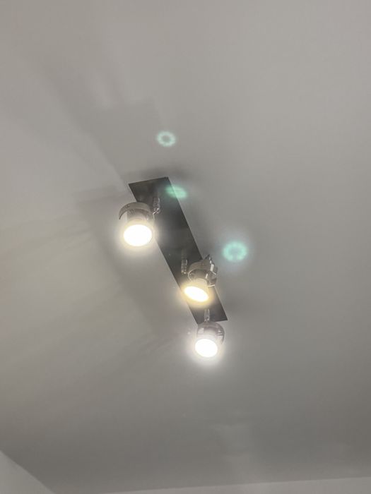 Plafoniera 3 spoturi + becuri