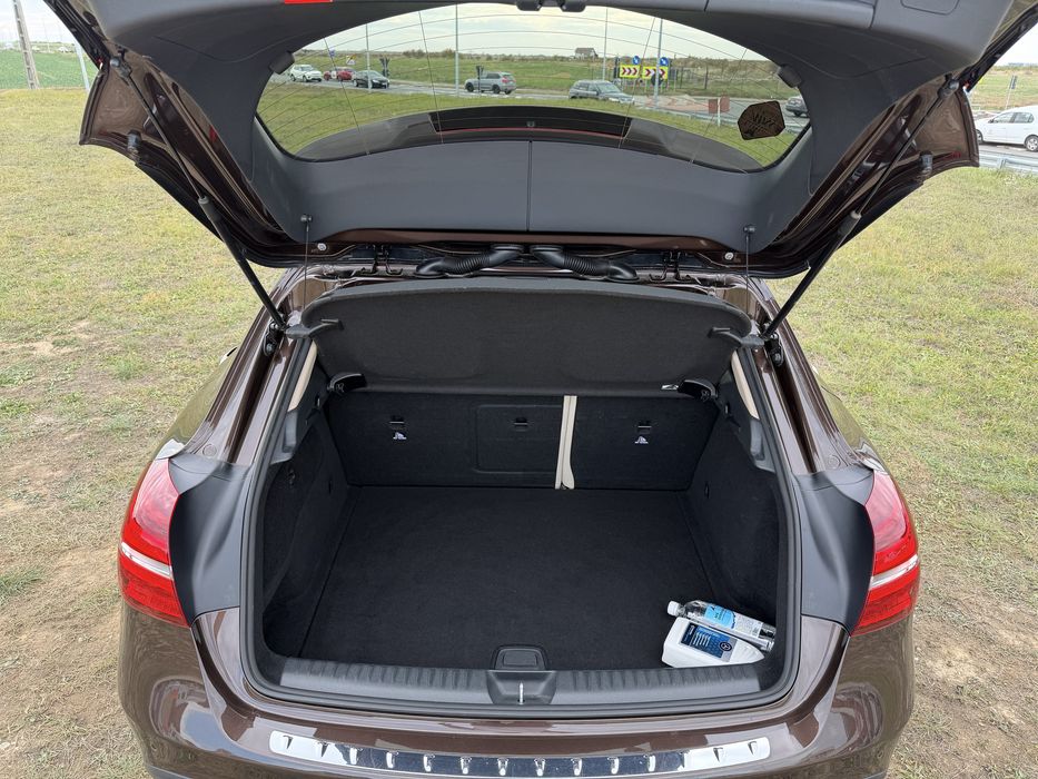 Mercedes GLA200d 4matic