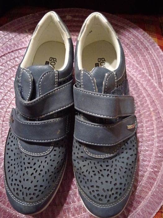 Сини обувки номер 38