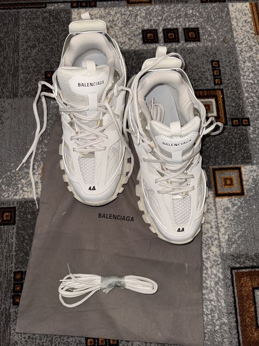 Balenciaga Track