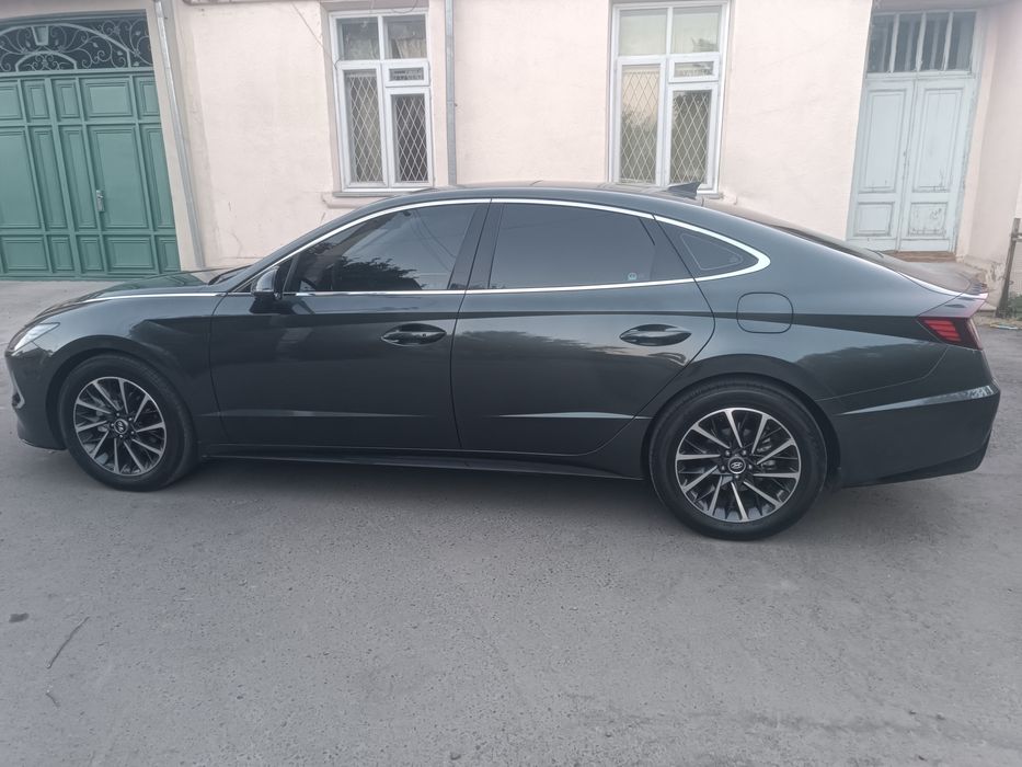 Продаётся Hyundai Sonata