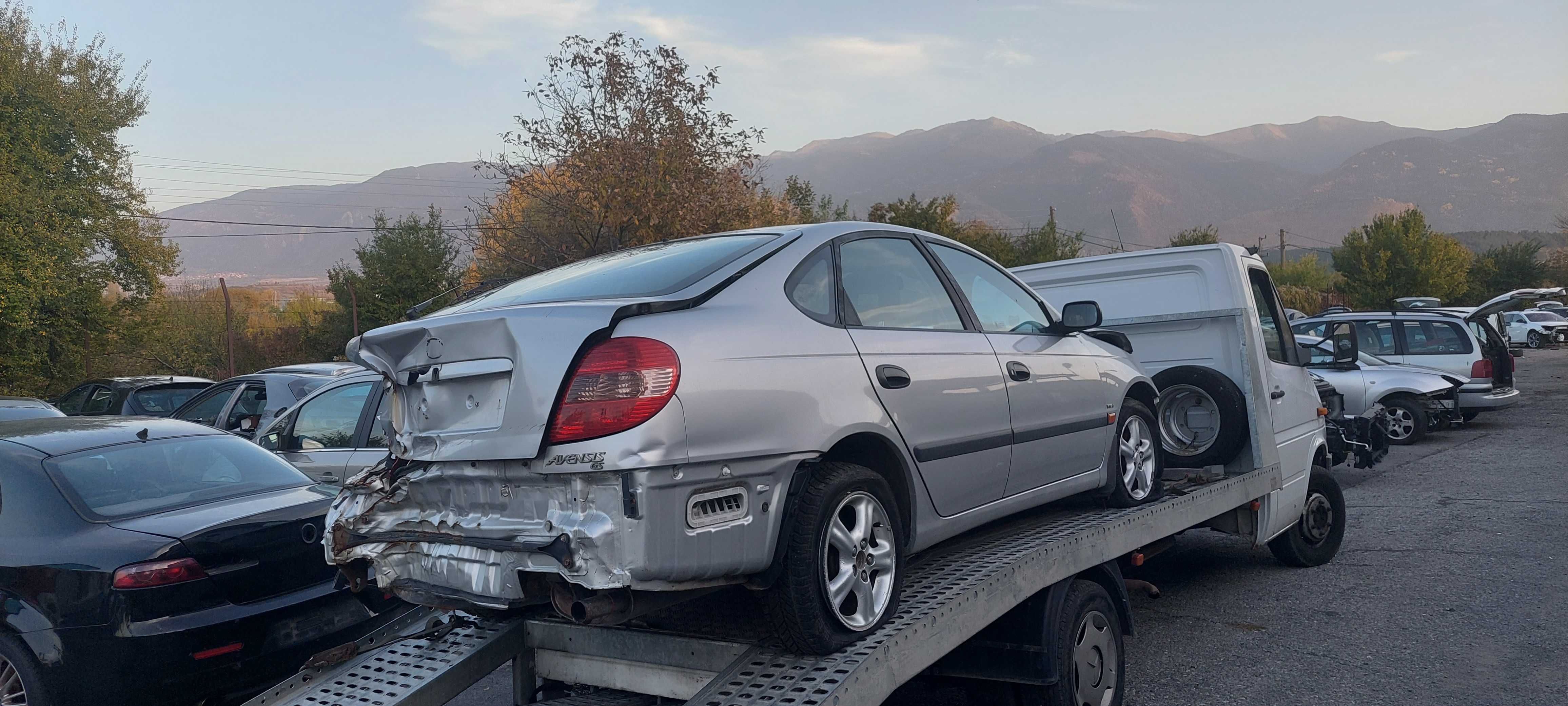 Toyota Avensis 1,8 vvti , Тойота Авенсис на части ! 
Февруари 2002