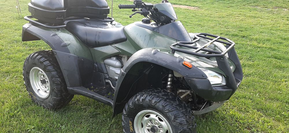 Vând atv Honda 650cc 4x4