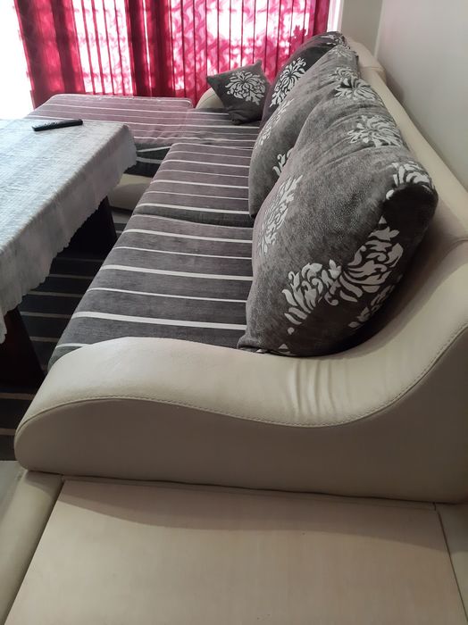 Диван холов  ъглов